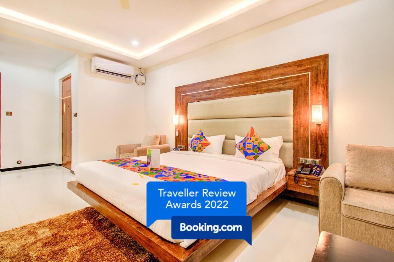 Fabhotel The Royal Suites - Nr Gopalan Innovation Mall بنغالور المظهر الخارجي الصورة