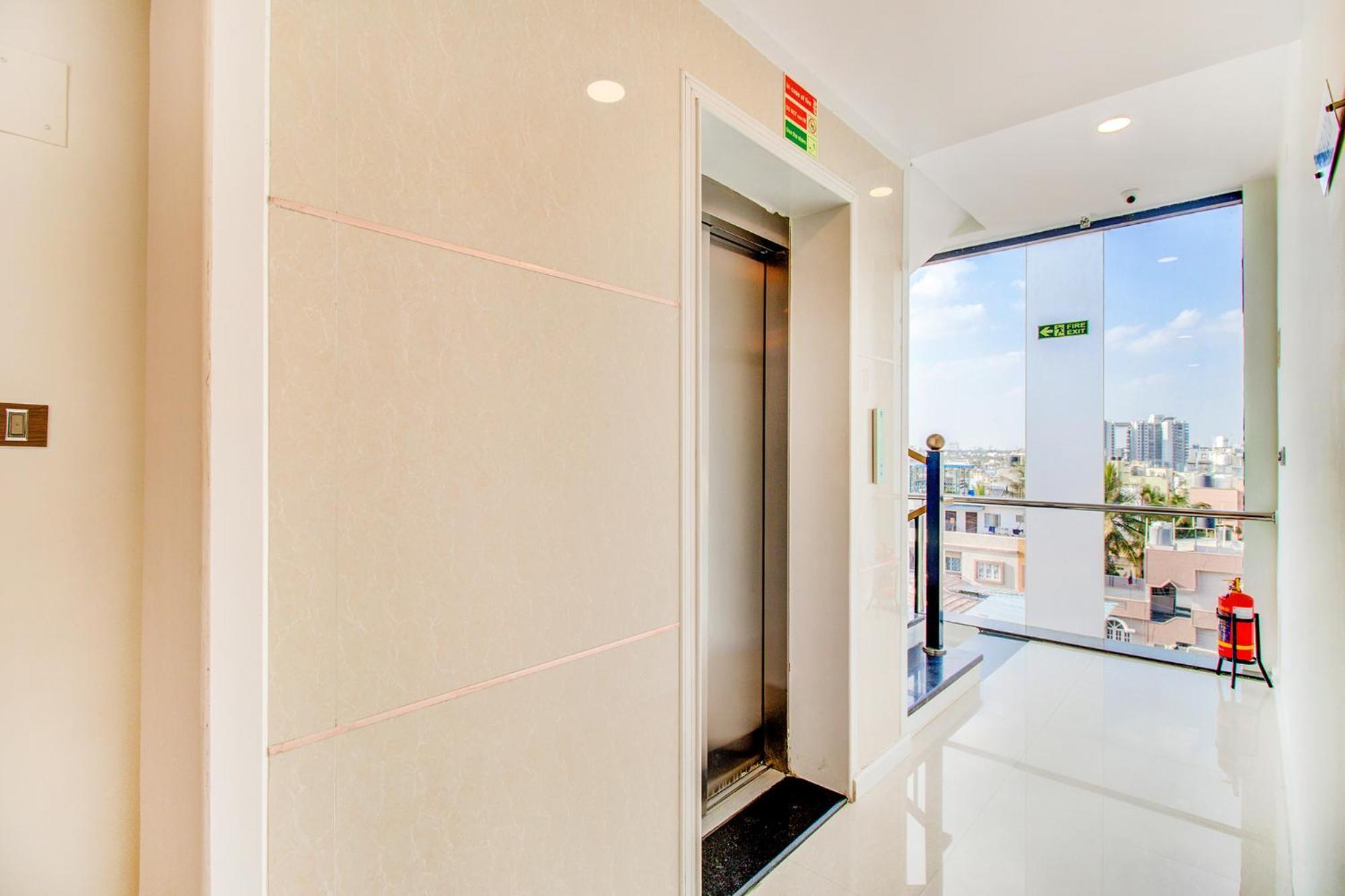 Fabhotel The Royal Suites - Nr Gopalan Innovation Mall بنغالور المظهر الخارجي الصورة