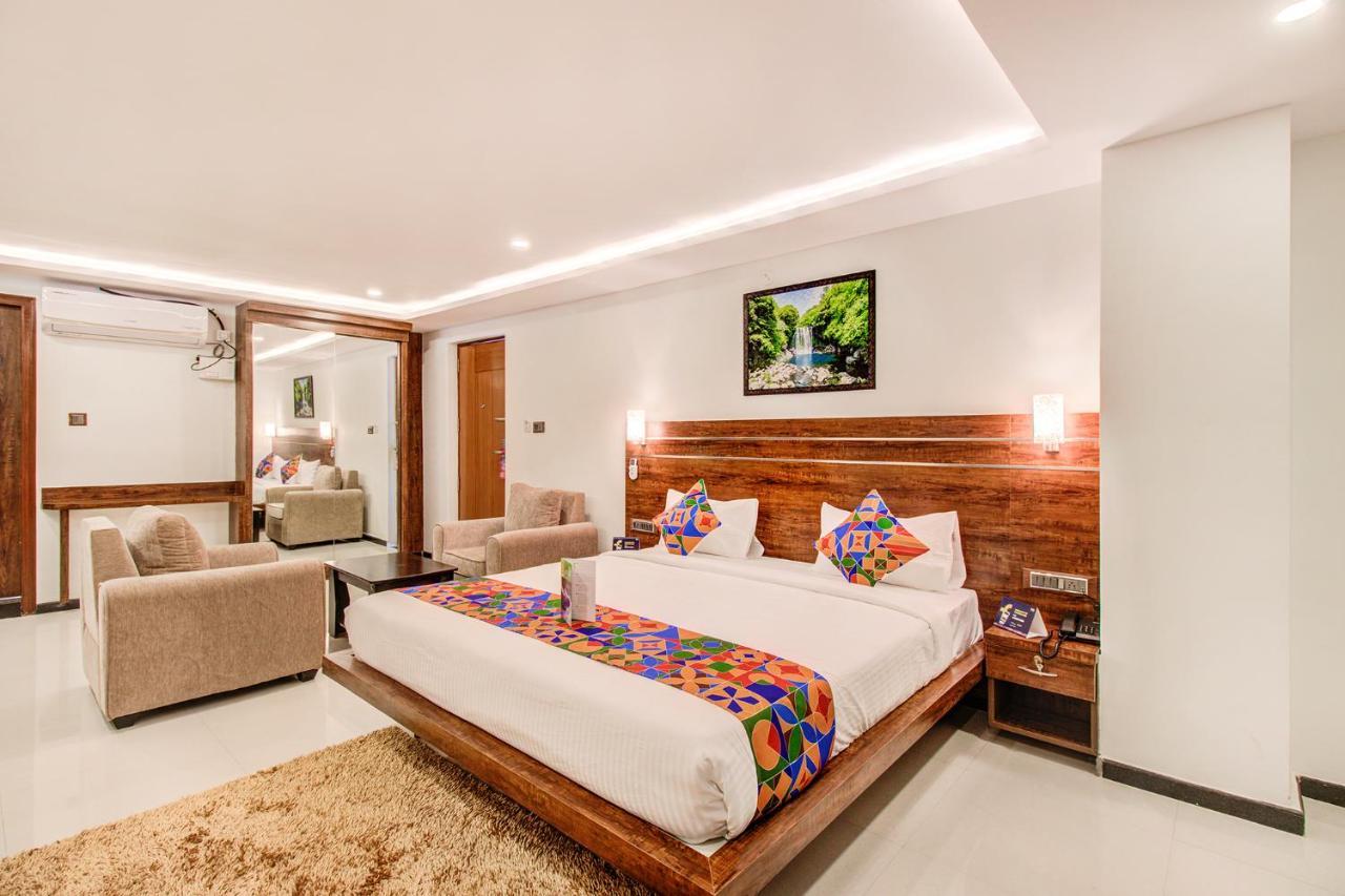 Fabhotel The Royal Suites - Nr Gopalan Innovation Mall بنغالور المظهر الخارجي الصورة